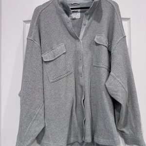 Aerie Gray Waffle Knit Button-Up Shirt Size XXL